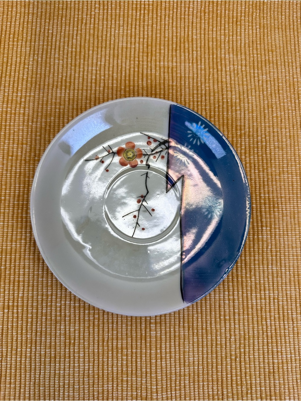 1920s-1930s Japanese Lusterware Porcelain Saucer